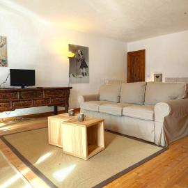 Hostdomus - Castle Apartments, hotel a Bessé-Bas