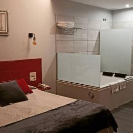 Motel Caldas, hotelli kohteessa Caldas de Reis