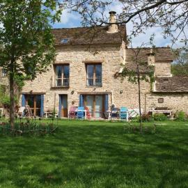 Casa Pirineos (ambos apartamentos)