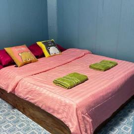 KohLibong Beach House Homestay, khách sạn ở Ban Batubute