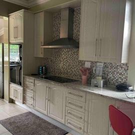 At 25 Cheerful home Balkfontein, ξενοδοχείο σε Bothaville