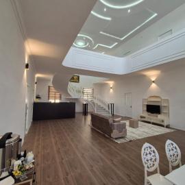 Uyut Hostel, hotel en Ganja