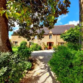 Manoir de La Brunie-Grand Longere, Hotel in Coux-et-Bigaroque