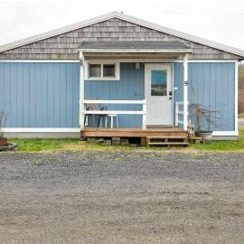 Pelican's Perch 1-Bed by the Sea w fireplace