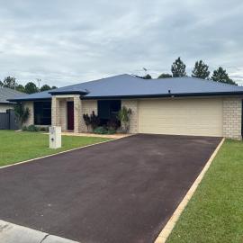 Family retreat in Caboolture big house, hotelli kohteessa Caboolture