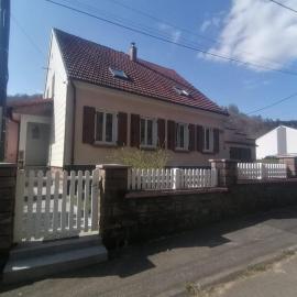 Maison au pays du cristal, отель в городе Reyersviller
