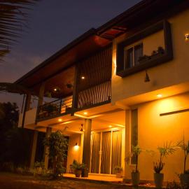 K villa ahungalla