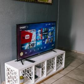 Peaceful 1,5 Bedroom Flat in Germiston with WI-FI