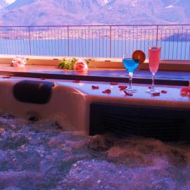 Residence Le Azalee & SPA, hotel sa Vercana