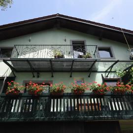 Fedrig Hostel rooms Apartment for 10, ξενοδοχείο σε Kobarid
