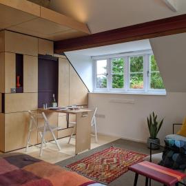 Browhill Loft - contemporary, handcrafted studio, Hotel in Danehill