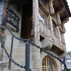 Atypical apartment with a poudlard air, hotelli kohteessa Mont-Dol