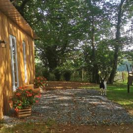 La Petite Maison dans La Mégie Tiny House, hotel di Troche