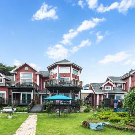 Gyeongju Magic Castle Pension Pets Friendly, hotel v destinácii Gyeongju