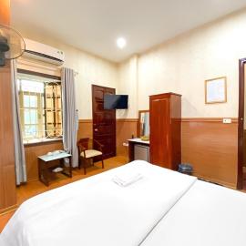 Pho Nang Motel, hotel in Hanoi