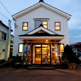Pension Jokura, hotel in Hakodate