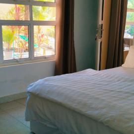 Kadufenna Stay, hotel in Velidhoo
