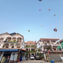 Vang Vieng Green Central Hotel, hotel a Vang Vieng