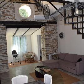 MAISON CLIMATISÉE - Vallée Du Tarn - BORD D'EAU, hotel sa Trébas
