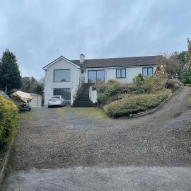 Lakeside Apartment Retreat in Oughterard Connemara