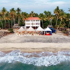 Waves 'n' Winds Alleppey, hotel sa Alleppey