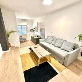 New 1bdr in Florentin 1, hotel di Tel Aviv