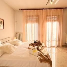 Casa Dora by Ca-Sa Check