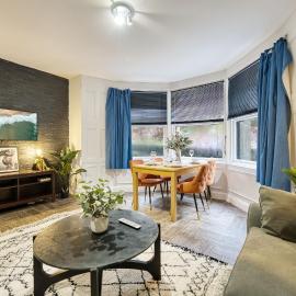 Spacious 4 Bedroom Apt Near West End Glasgow