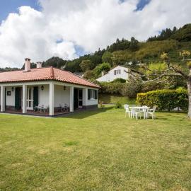 Casa das Pedras do Galego - Furnas
