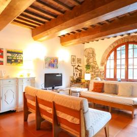 TUSCAN RUSTIC HOUSE - with Garden, Wi-Fi