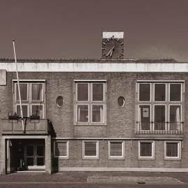 Het Raedthuys, hotel in Schoondijke