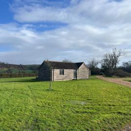 Pear Lodge - Somerset Holiday Homes, hotel in North Wootton