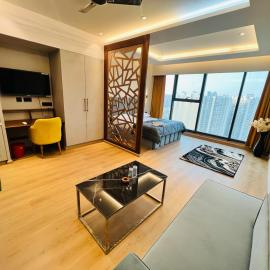 Luxurious Suite with Panoramic glass wall