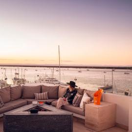 Vista Coral Condo Sunset Views Downtown La Paz at Marina Cortez, khách sạn ở La Paz