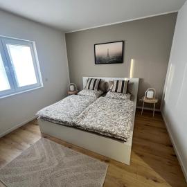 Exklusive und moderne Ferienwohnung, ξενοδοχείο σε Thiendorf