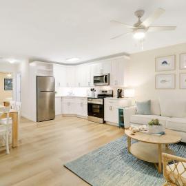Sailfish Suites 10 - Waterfront and Pet Friendly, hotel en Stuart