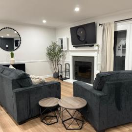 노위치에 위치한 호텔 Newly Renovated Villa with King Bed and Amenities, 1 mile to Mohegan Sun