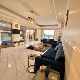 درة العروس لونق بيش مسبح, hotel in Durat Alarous