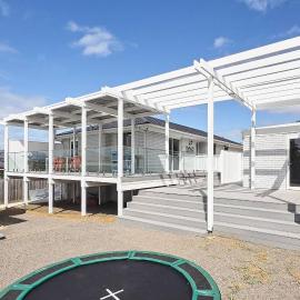 Bellarine Bungalow - Bay Breezes & Wineries Galore, hotel in Portarlington