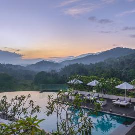 The Golden Crown Hotel, hotel di Kandy
