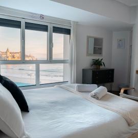 Boogalow Hostel, khách sạn ở Gijón