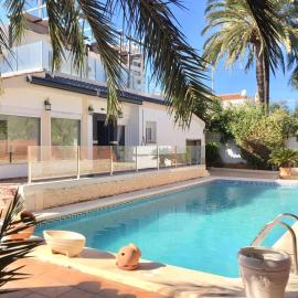 VILLA San Juan PLAYA Alicante, hotel in El Campello
