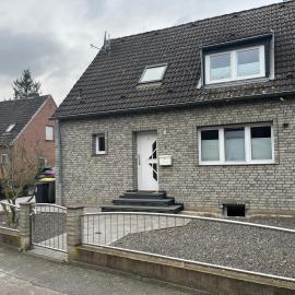 Dein 4-Zimmer Zuhause in Hürth bei Köln