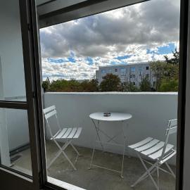 13 Apartments 3BR R&P Living