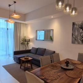 Bliss at the Fields, 5BR Villa with Garden in Meydan, hotel in Dubai