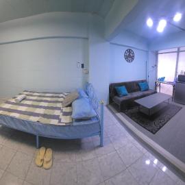 Beautiful Studio 107 Apartment with nice living room with WiFi