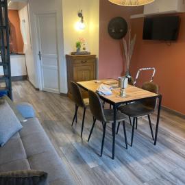 Appartement à la campagne, hotel em Fiennes