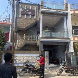 Duja Homes, hotel in Maihar