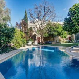 Stunning 5BR Villa with private pool & terrace by 360 Estates