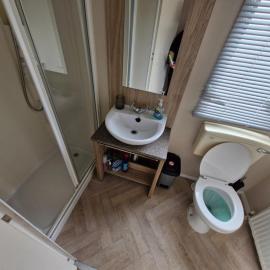 Ellies caravan hire, hotel in Kinmel Bay